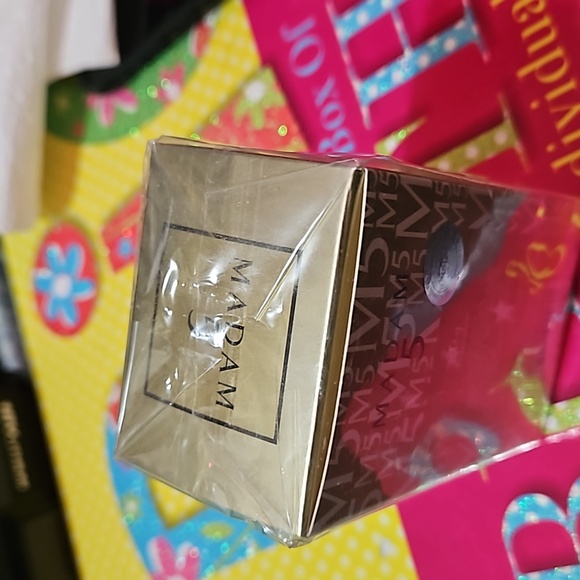 Madame 5 by MG Eau De Parfume for Women 0.9 FL Oz 25 - Picture 3 of 5